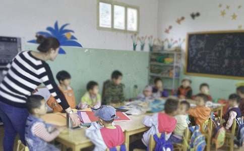 《水变雨》幼儿园小班教案